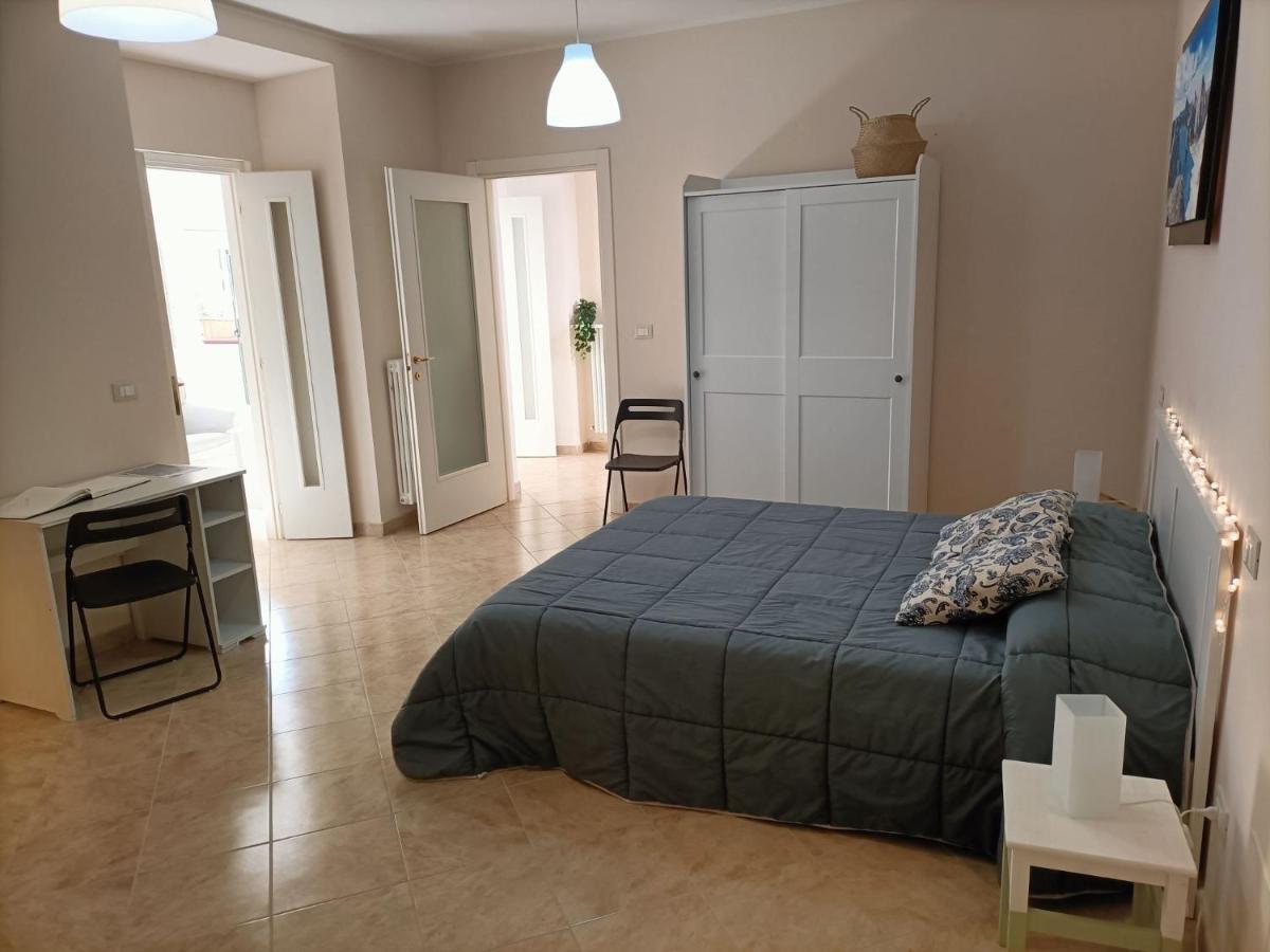 Cozy House Con Corte Privata In Centro Storico Aq L'Aquila Bagian luar foto