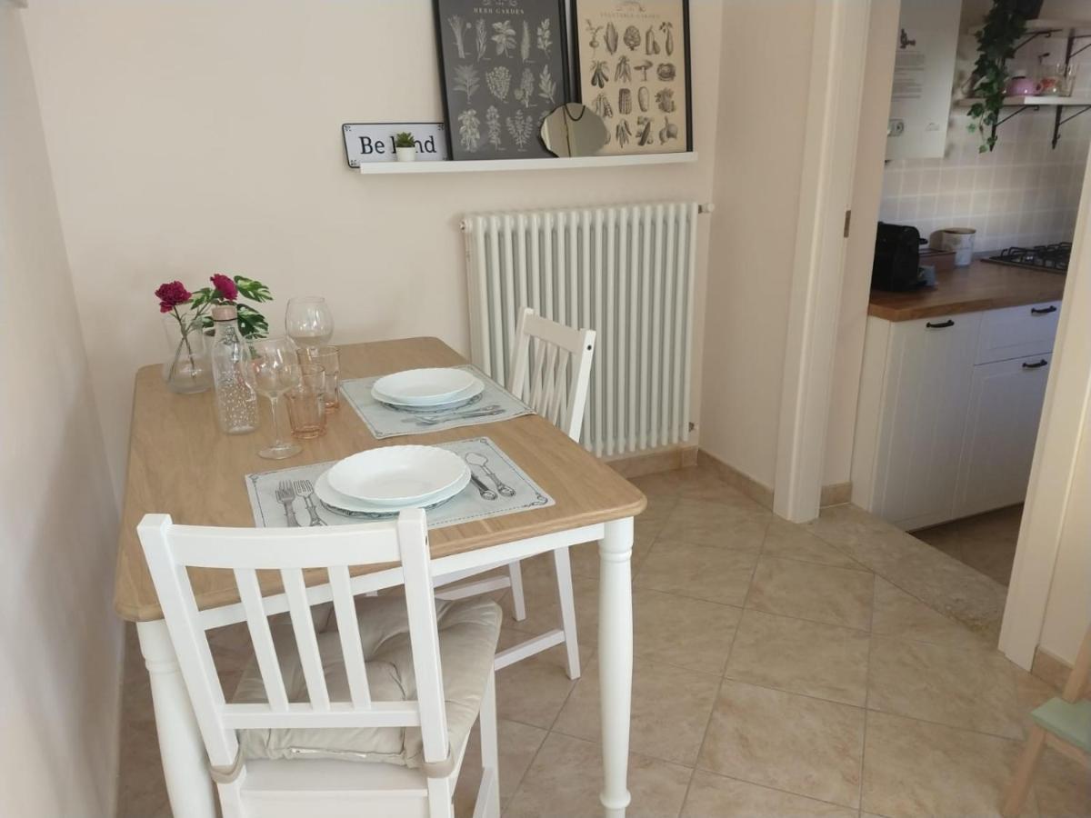 Cozy House Con Corte Privata In Centro Storico Aq L'Aquila Bagian luar foto